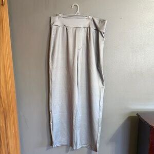 Elegant Gray Women's Trousers